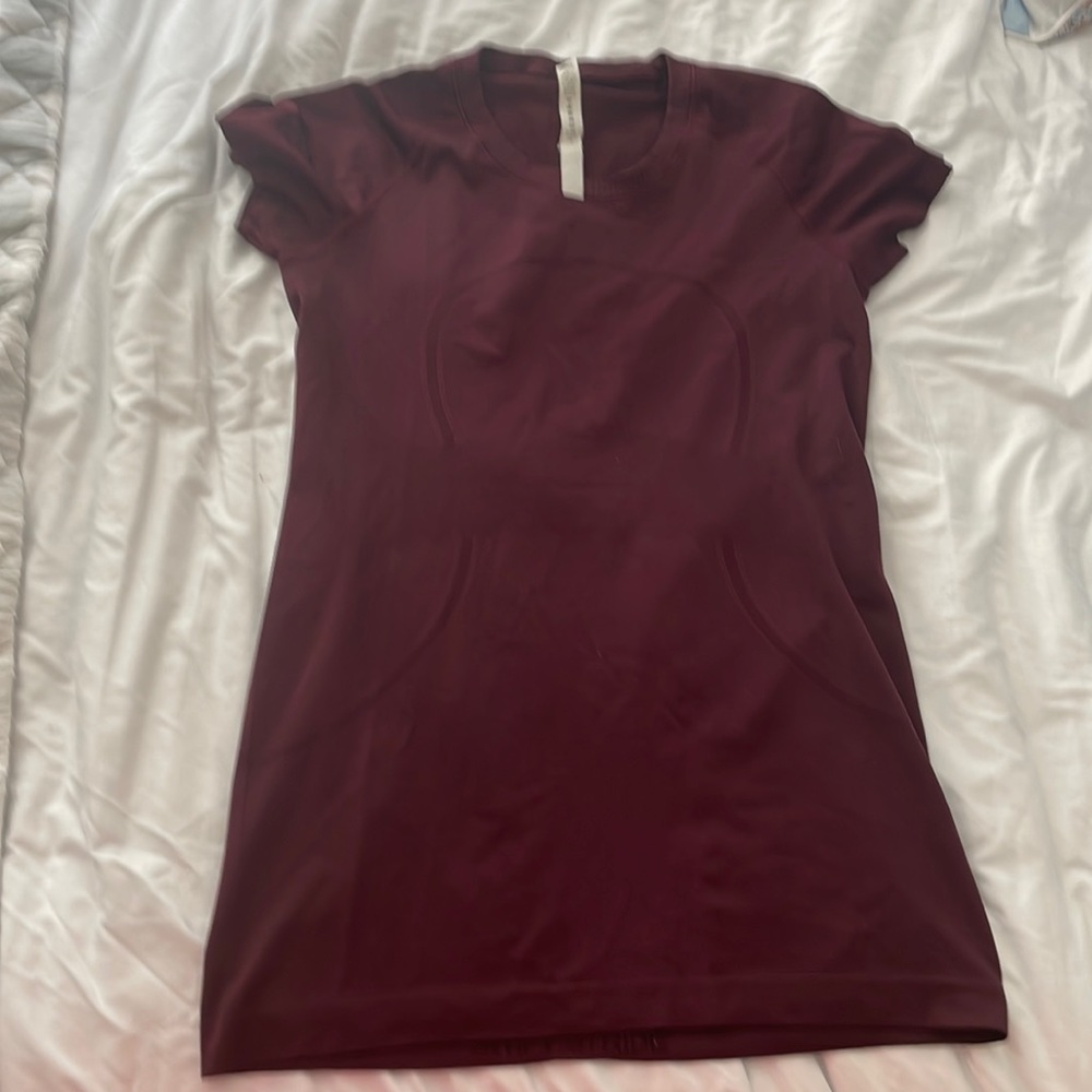 Swiftly tech short sleeve